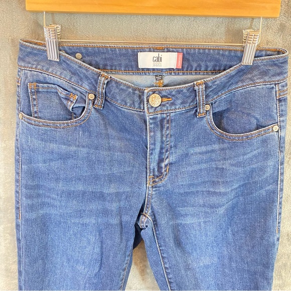 Cabi “New Crop” Denim Medium Wash Jeans Size 6 - Picture 4 of 9